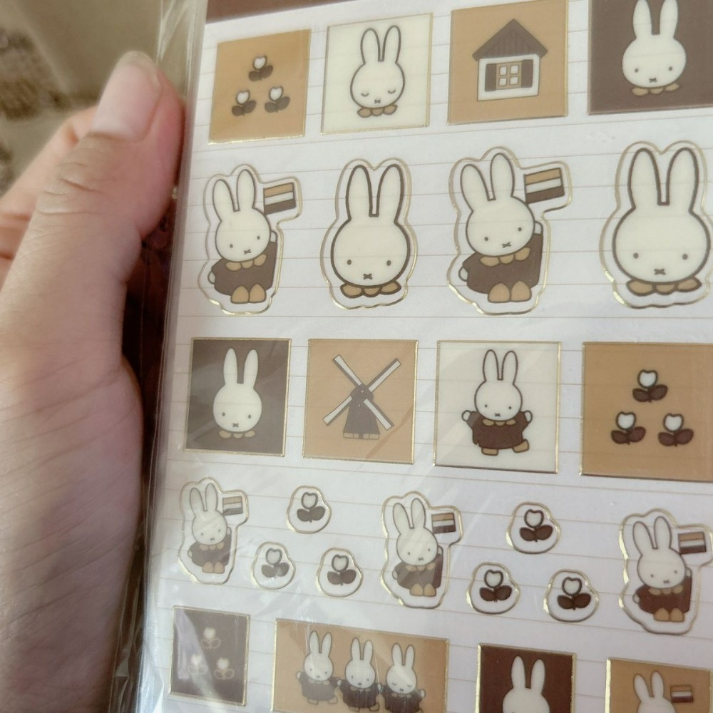 Miffy Cute Cartoon Sticker Boo - Art Craft Activities reseña y precio