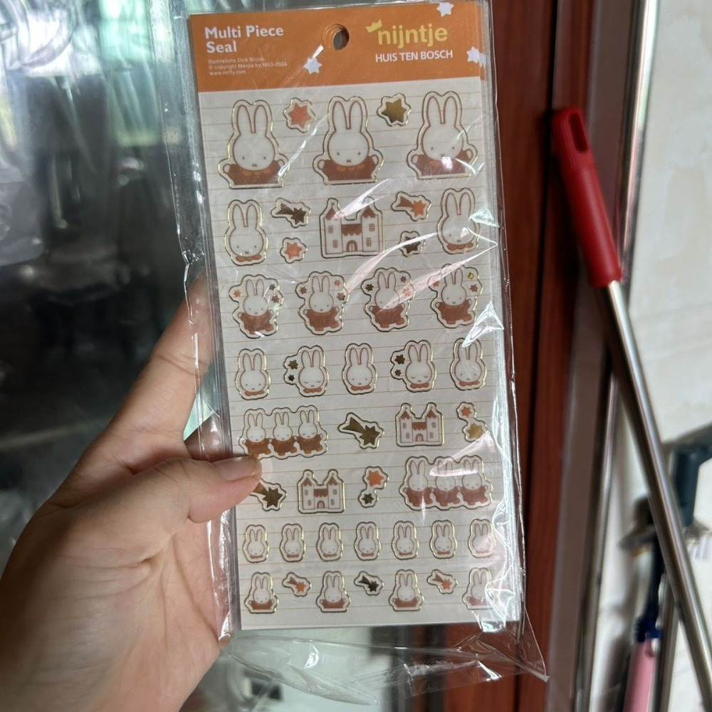 Miffy Cute Cartoon Sticker Boo - Art Craft Activities reseña y precio